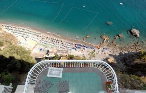 Hotel La Ninfa: affacciati sul mare della Costiera amalfitana